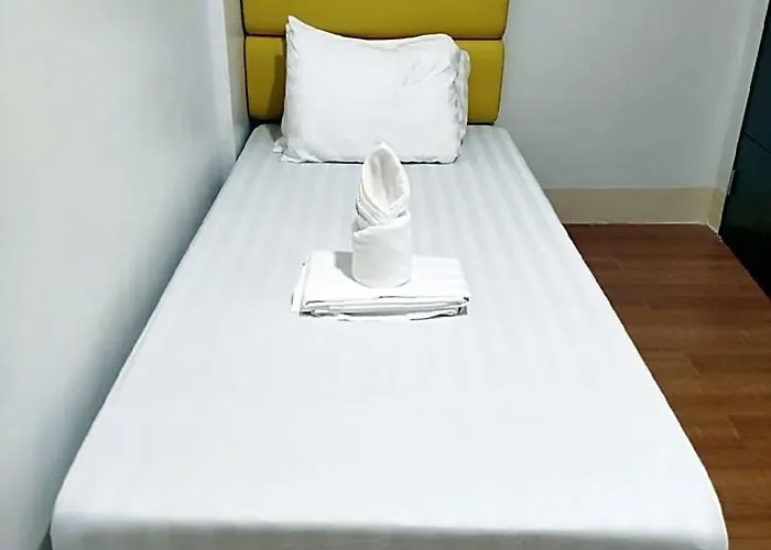 Hotel Sulit 2*